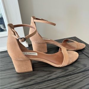Steve Madden Irenee Block Heel Sandal; Tan Nubuck, Size 9